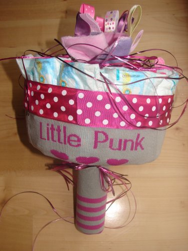 http://www.best-baby-gifts.com/images/how_to_make_diaper_bouquet.jpg