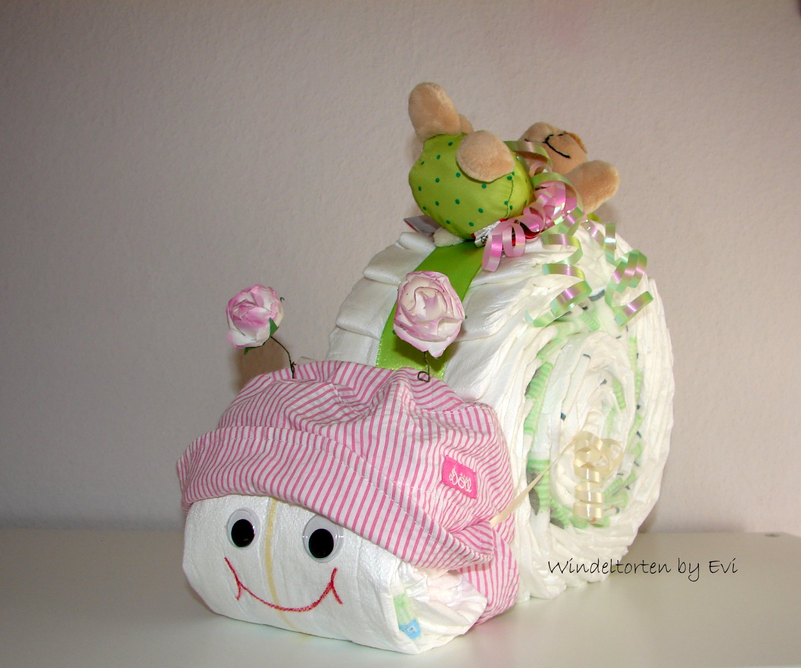 Windelschnecke Anleitung, bastele dieses süße Babygeschenk