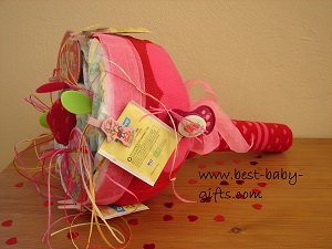 girl diaper bouquet in red and pink colors
