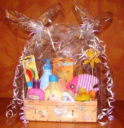 making a baby hamper